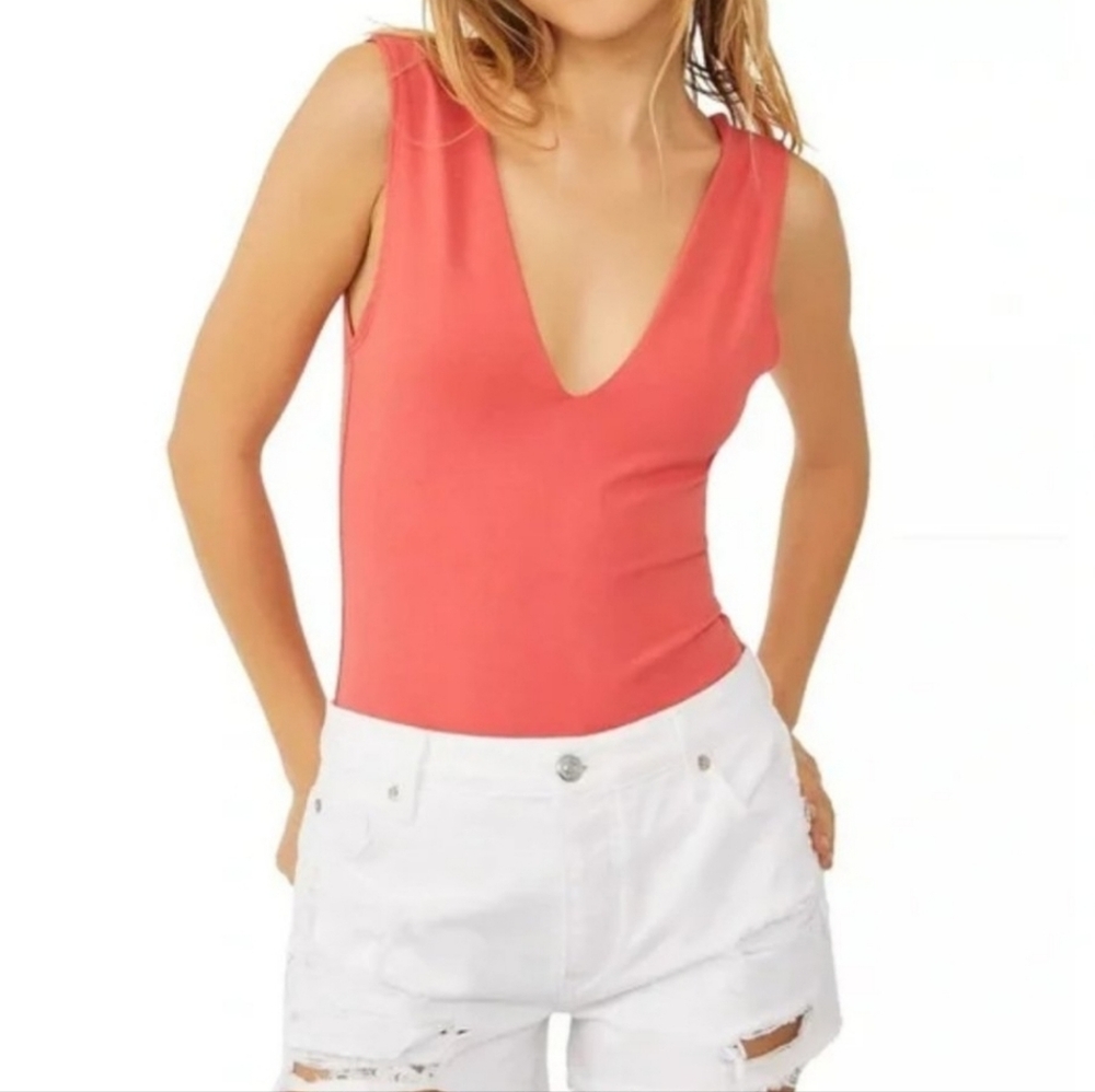 NWT GORGEOUS summer color Free People Body suit